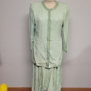 Carolyn Barton Vintage Elegant Mint Green Skirt Set, Silk.